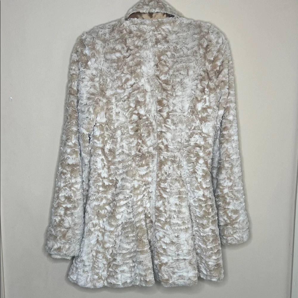 Free People Cream and Tan Teddy Jacket - Picture 5 of 6